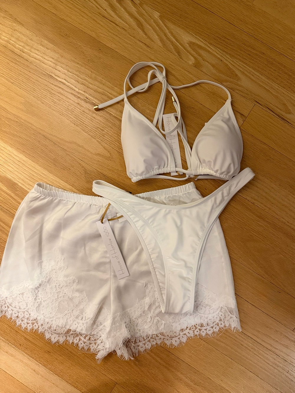 NWT House of Harlow 3-Piece White Bikini Set
